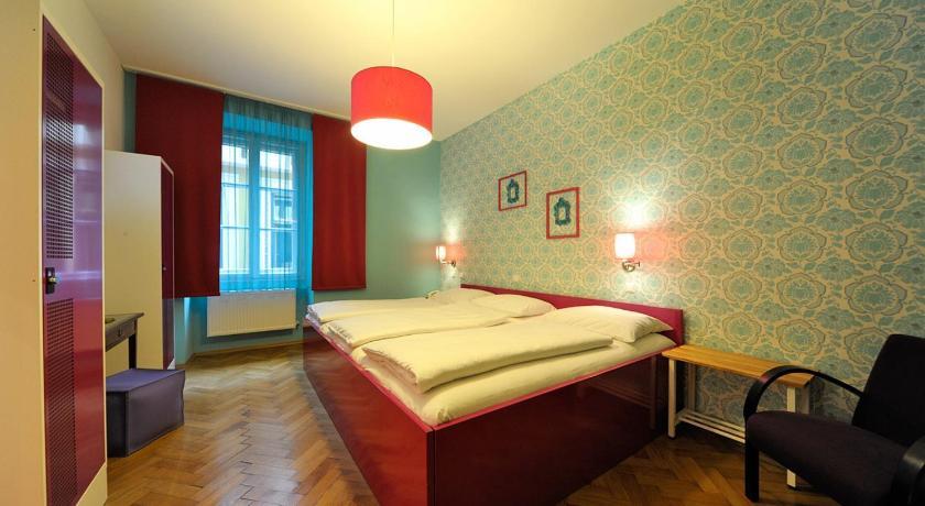Erlebnis Post - Stadthotel Mit Eigenart Spittal an der Drau Dış mekan fotoğraf